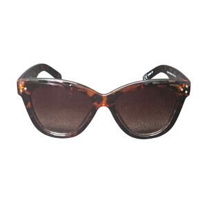 Steve Madden Lily Oversized Cat Eye Sunglasses Tortoise
